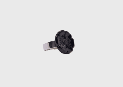 bague fleur noire