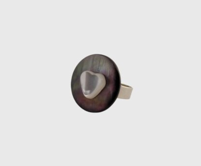 bague cœur en nacre