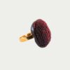 Bague rouge profond. Imitation perles de verre.
