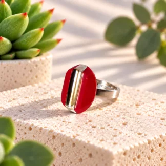 Bague rouge argentée Garance en bouton ancien