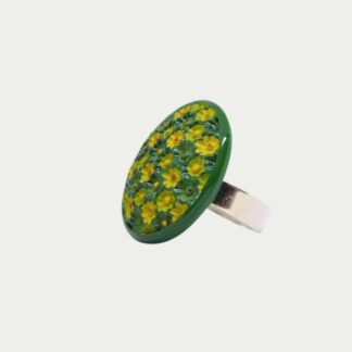 bague verte et jaune