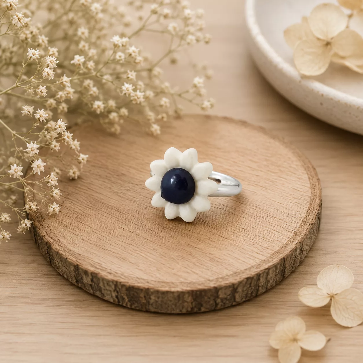 bague en forme de marguerite pour enfant