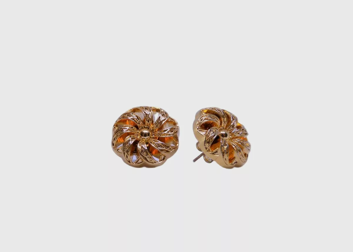 boucles d'oreilles clous dorés