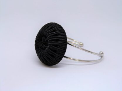 bracelet en tissu noir