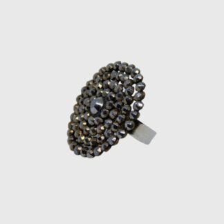 bague bouton strass