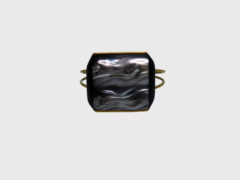 bracelet rectangulaire en nacre