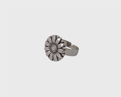 bague marguerite en métal argenté