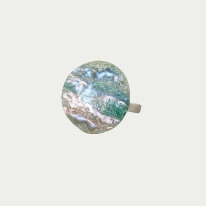 Bague bleue irisée