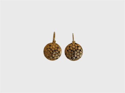 boucles d'oreilles dorées