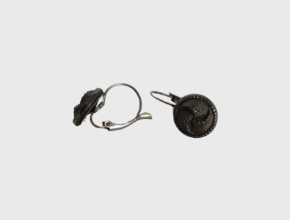 Boucles d'oreilles Graphite – Image 3