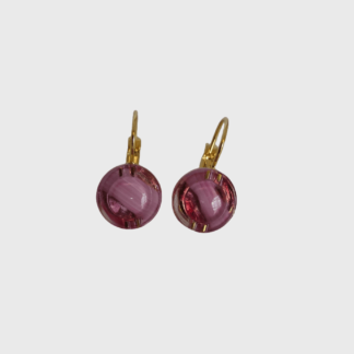 boucles d'oreilles roses en verre