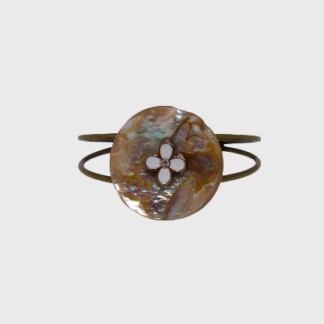 bracelet fleur blanche en nacre