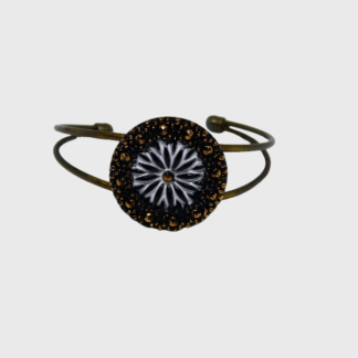 bracelet rigide