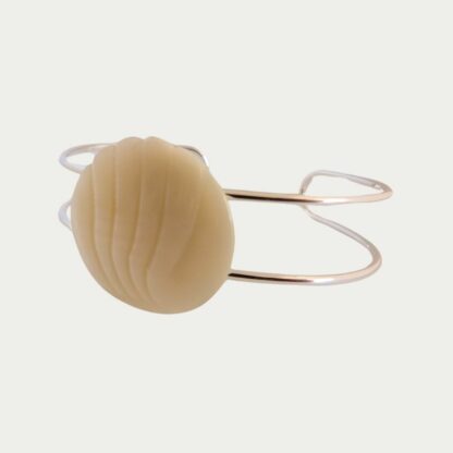 Bracelet Dune nacre blanche.
