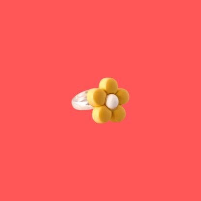 bague enfant fleur jaune et blanche