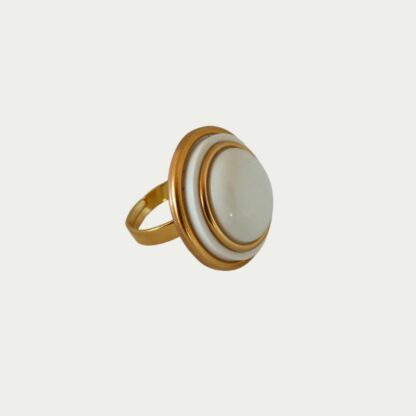 bague bouton croisette blanche