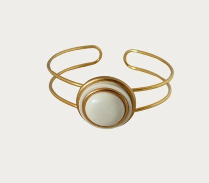 bracelet blanc et doré croisette