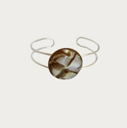 bracelet en nacre couleur caramel
