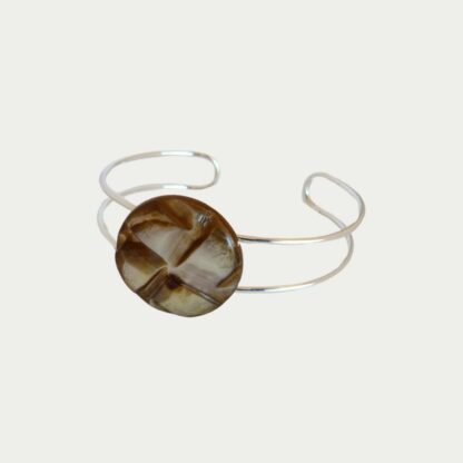 bracelet en nacre couleur caramel