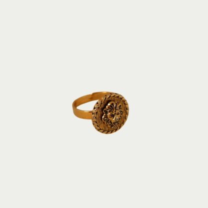 bague avec tête de lion