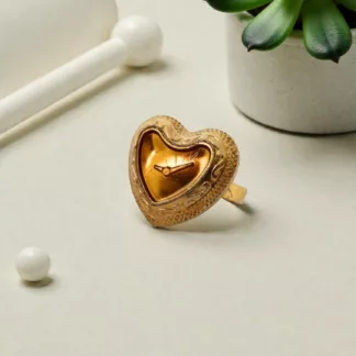 bague montre en coeur