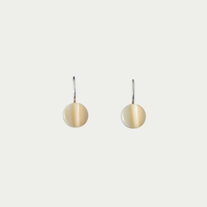 boucles d'oreilles en nacre