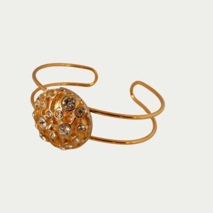 Bracelet doré avec strass