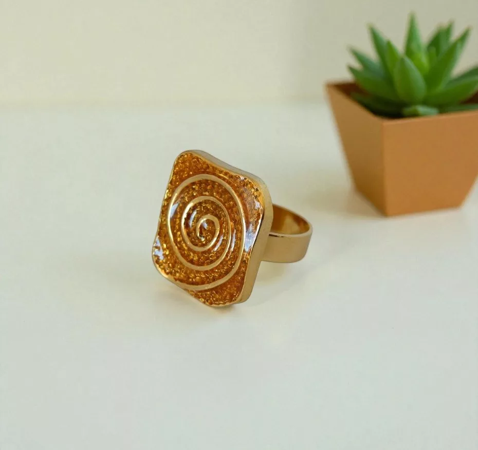 bague labyrinthe