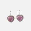 boucles d'oreille cœurs violets