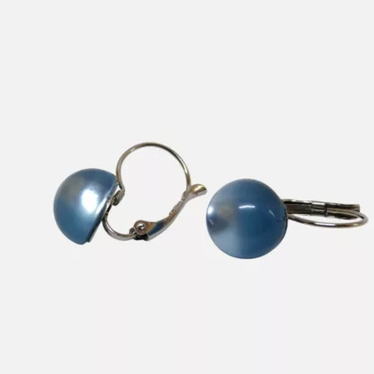 boucles d'oreille bleu nacré