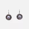 boucles d'oreilles argentées avec perle blanche
