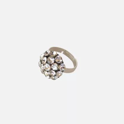 bague arrondie avec strass