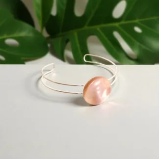 bracelet en nacre rose