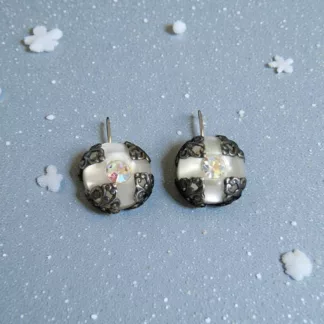 boucles d'oreilles mystère d'iris