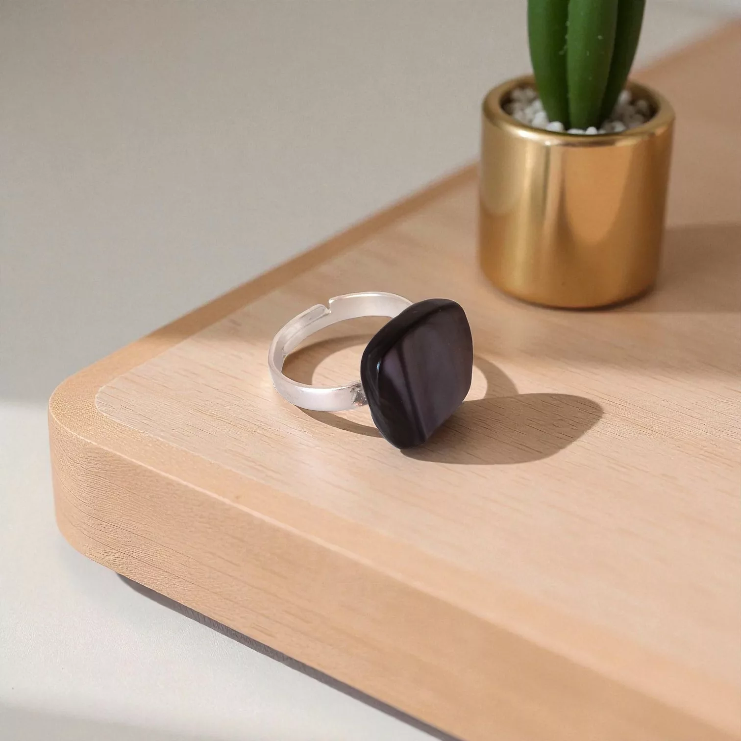 bague carrée en nacre