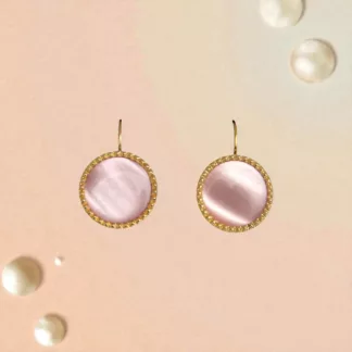 boucles d'oreilles roses