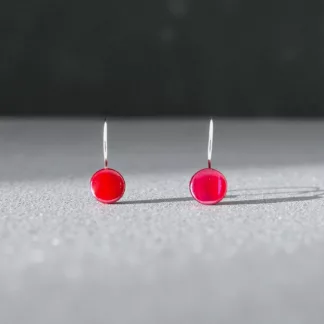 boucles d'oreilles en nacre fouge