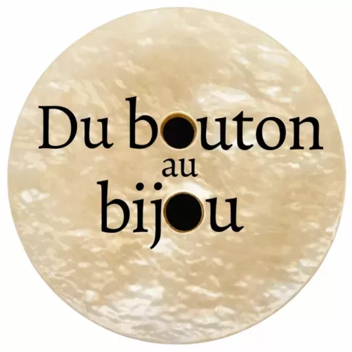 Du bouton au bijou