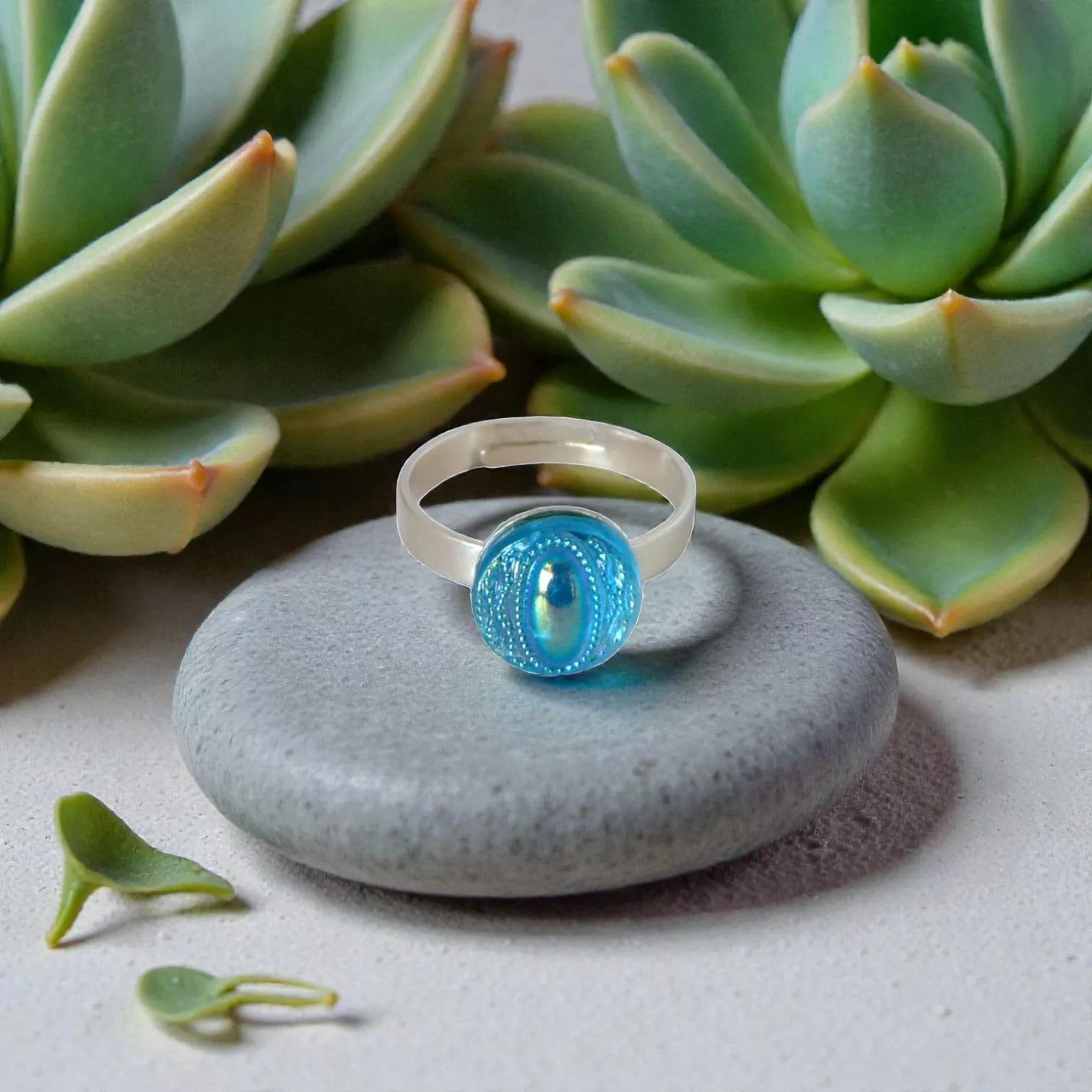 bague bleue en verre