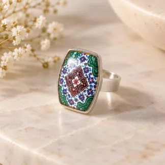 Bague mosaïque multicolore Alhambra créée à partir d'un ancien bouton de manchette
