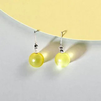 Boucles d'oreilles jaune translucide Citron Pop en anciens boutons
