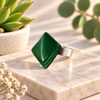 ague losange verte Karo en bouton ancien en verre