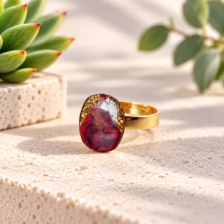 Bague grenat pailletée avec éclats dorés